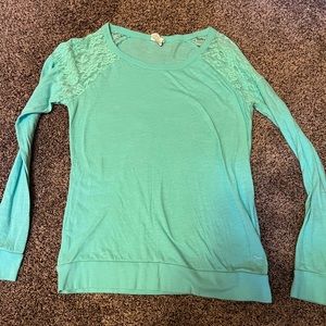 Victoria’s Secret Size Medium Seafoam Green Lace Top